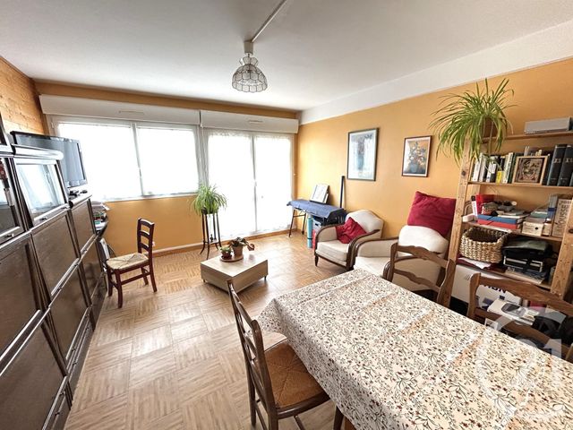 Appartement à vendre - 3 pièces - 56.88 m2 - AVON - 77 - ILE-DE-FRANCE - Century 21 Agence Babut