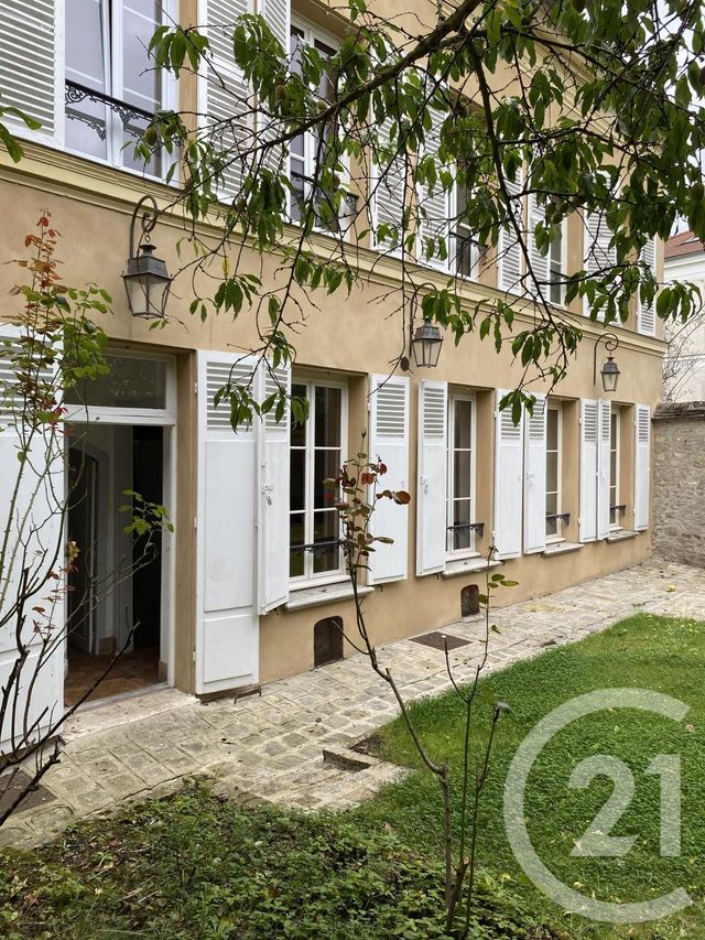 maison à louer - 8 pièces - 225.91 m2 - FONTAINEBLEAU - 77 - ILE-DE-FRANCE - Century 21 Agence Babut