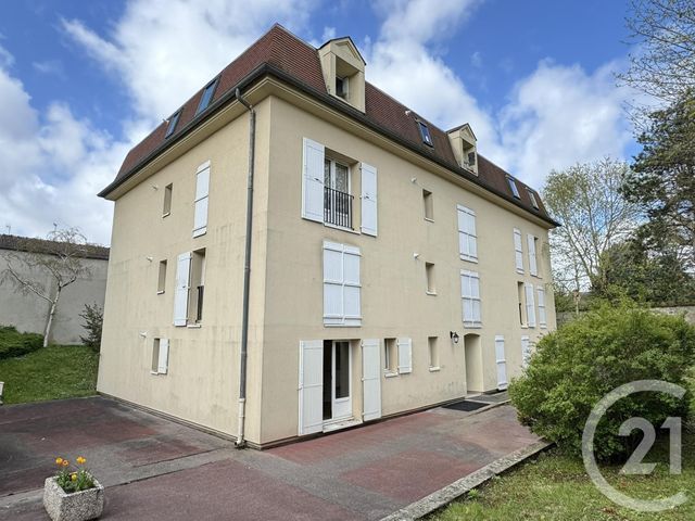 Appartement T3 à louer - 3 pièces - 70.0 m2 - FONTAINEBLEAU - 77 - ILE-DE-FRANCE - Century 21 Agence Babut